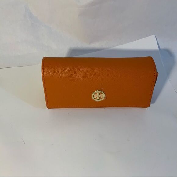 Tory Burch Sunglasses Case - Picture 7 of 9